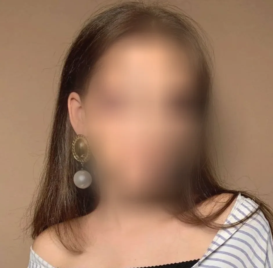 Anna, 21