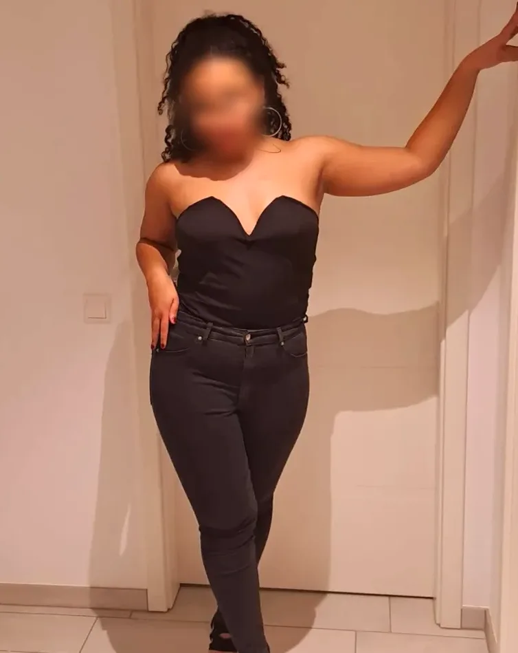 Bo, 27