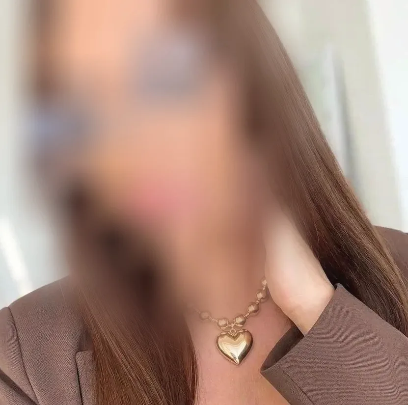 Fenna, 36