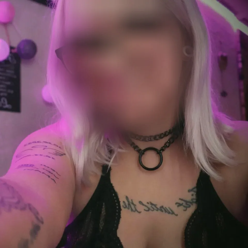 Marit, 26
