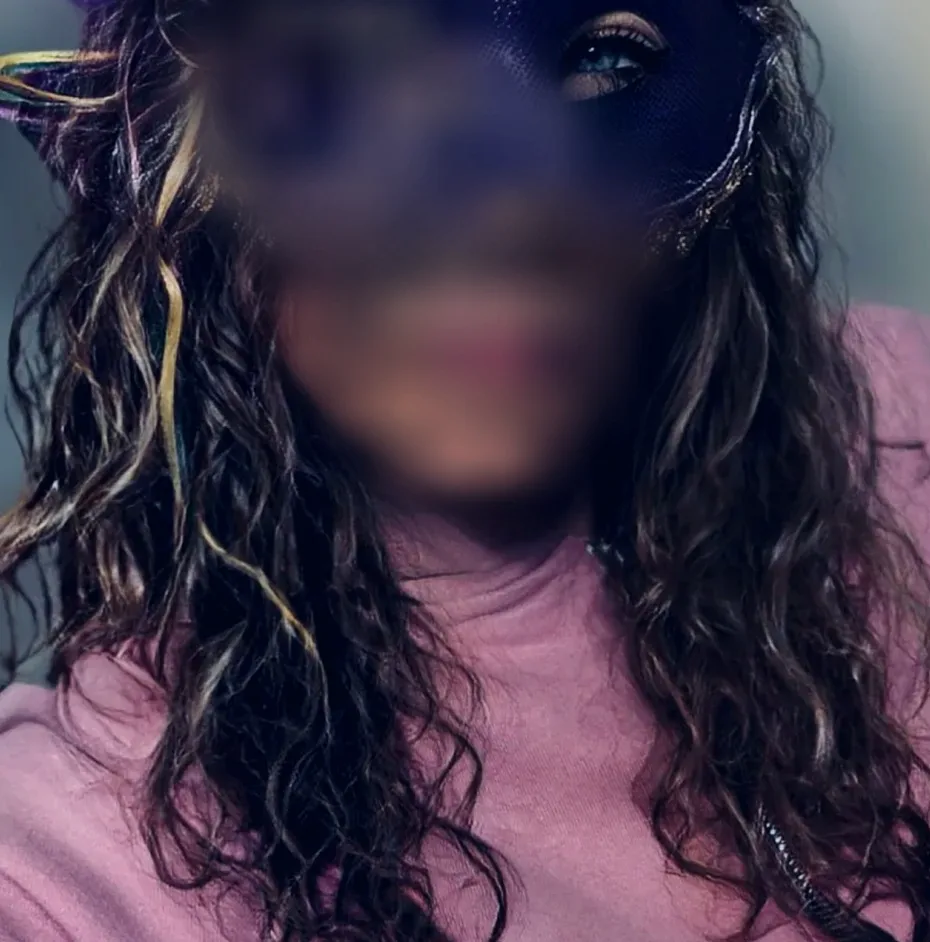 Shania, 31