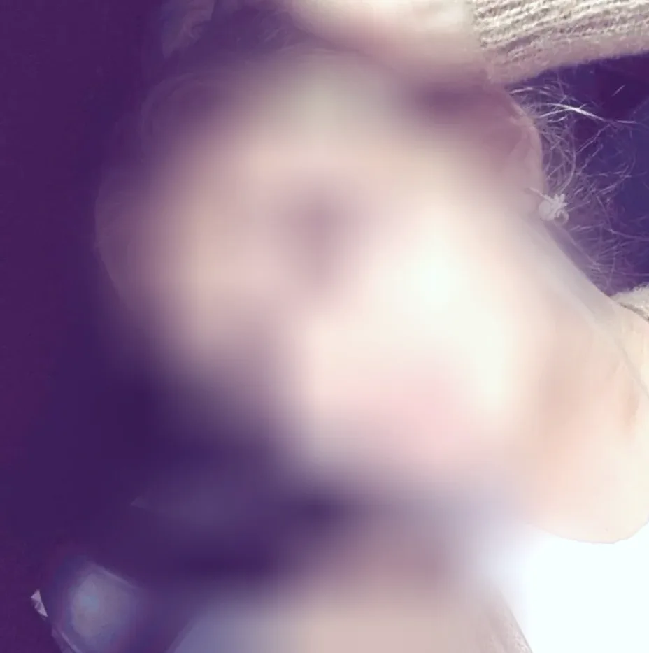 Tess, 30
