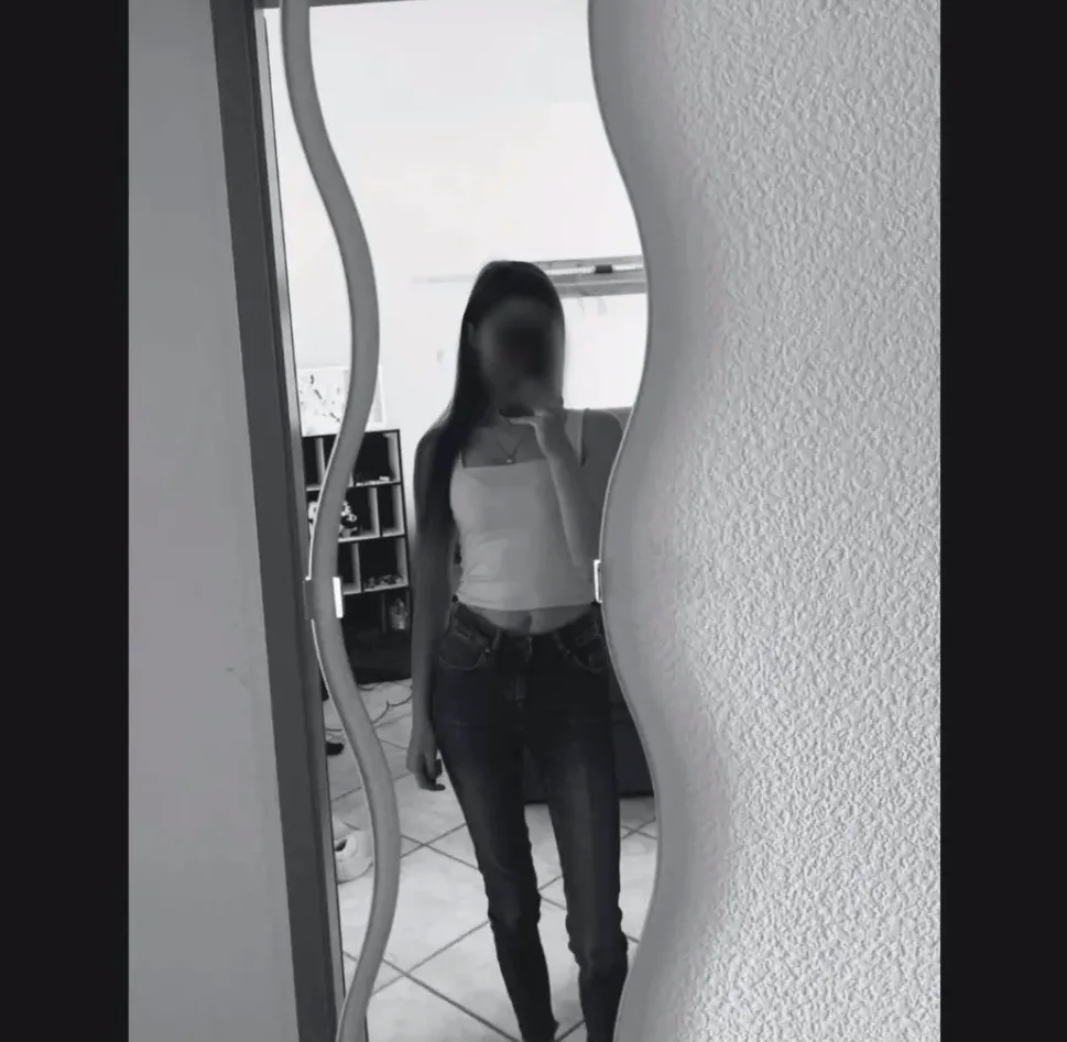 Yara, 25